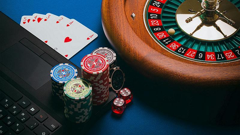 Gambling - Image by Aidan Howe from Pexels