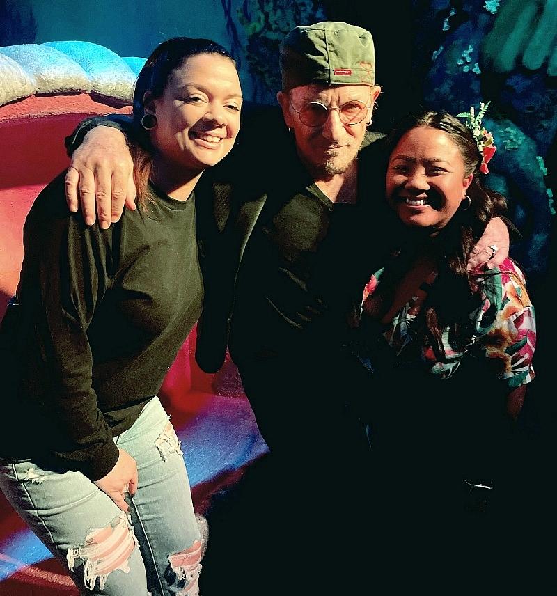 Bono posing with The Golden Tiki's servers (courtesy The Golden Tiki).