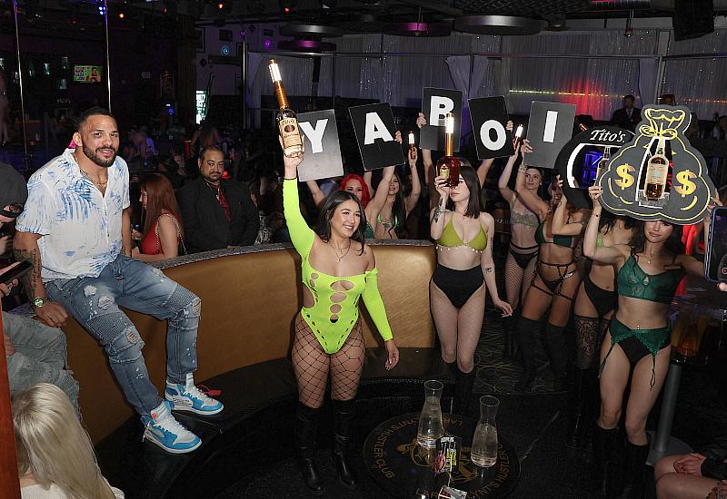 Eryk Anders enjoyed an over-the-top bottle service presentation from the comfort of his VIP section (Photo credit: Gabe Ginsberg for Larry Flynt's Hustler Club Las Vegas)