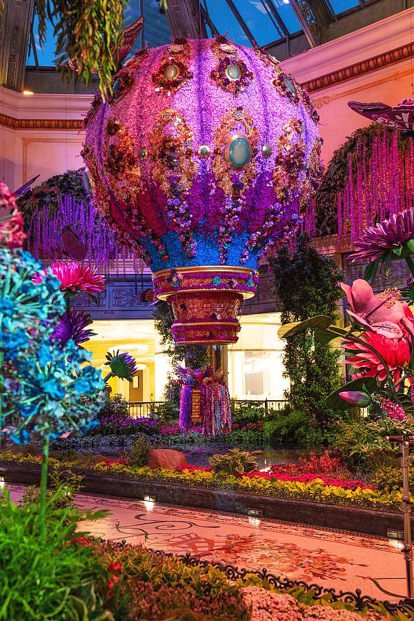 Bellagio's Conservatory & Botanical Gardens Unveils Elevated Elegance with "Higher Love" Summer Display