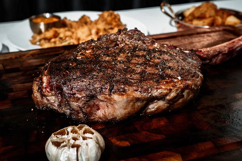 Harlø Steakhouse & Bar Announces its July and August Tasting Menu