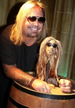 Vince Neil with shrunken head