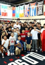 Jaime Munguia Gives Back to Local Phoenix Children Ahead of Friday's Bout Against Unbeaten Contender Erik Bazinyan