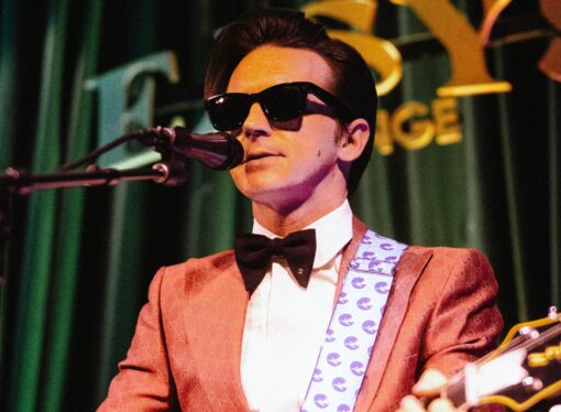 Drake Bell Returns to the Stage at Easy’s Cocktail Lounge in Aria on Sept. 18