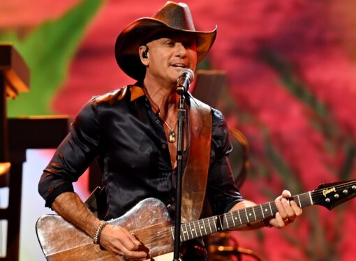 Tim McGraw’s ‘Live in Vegas’ at The Colosseum at Caesars Palace: Humble, Kind + a Legend
