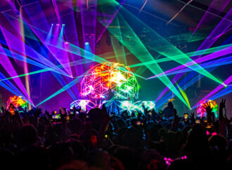 EDC 2026: Three Pre- + Post-Festival Hotspots in Las Vegas – AREA15, F1 Arcade and Play Playground