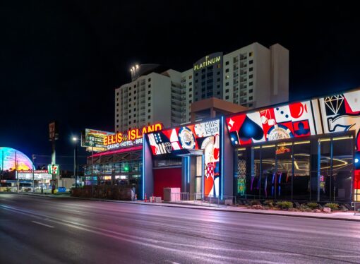 Photos: Ellis Island Casino & Hotel Unveils Phase Two of $35 Million Expansion