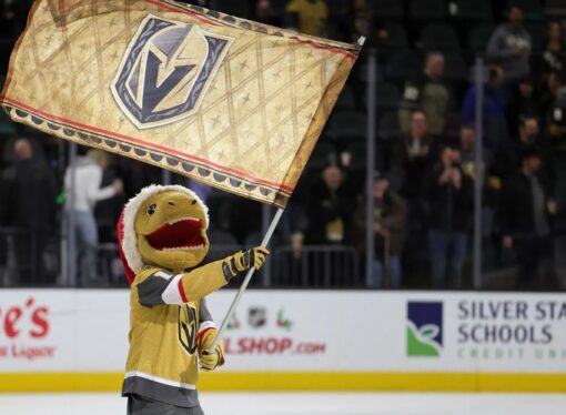 Vegas Golden Knights’ Chance + Vegas Vivas at Arizona Charlie’s Decatur + Boulder for Bingo + Fans