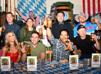 Ricardo Laguna Wins Hofbräuhaus Pretzel-Eating Contest on National Pretzel Day