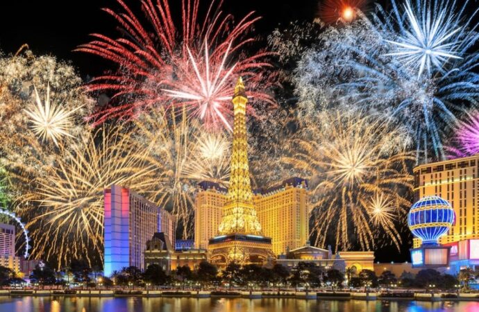 Free Firework Shows All Summer Long on Las Vegas Strip + Fremont Street