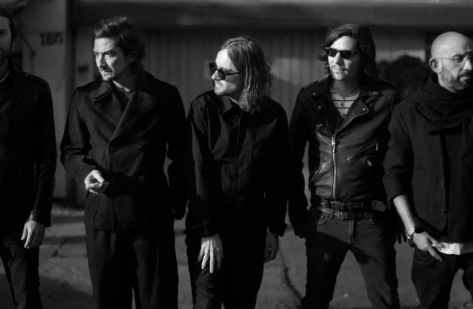 Zoé Brings ‘Memorex + Rexsexex + Mas Tour’ to The Colosseum at Caesars Palace on Sept. 12