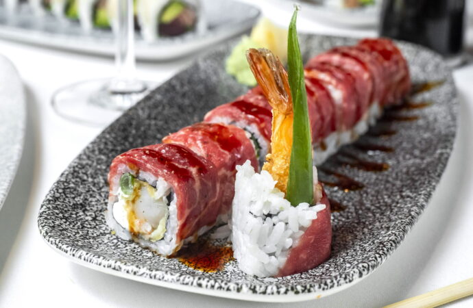 Ocean Prime Las Vegas Offers Daily Happy Hour, Toasts National Oyster Day