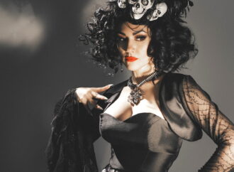 Melody Sweets Haunts The Smith Center on Halloween – Fangs, Feathers + Fabulosity