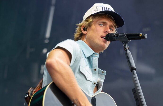 Hudson Westbrook Headlines Chelsea at The Cosmopolitan of Las Vegas on Dec. 12
